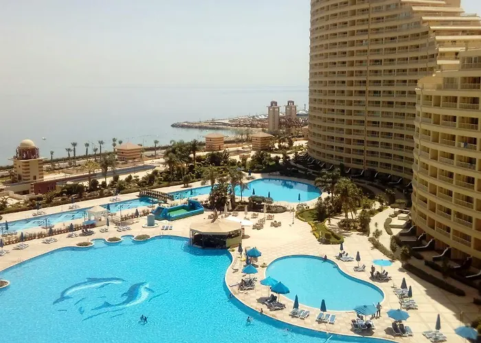 In Porto Sokhna Pyramids For Families Шале